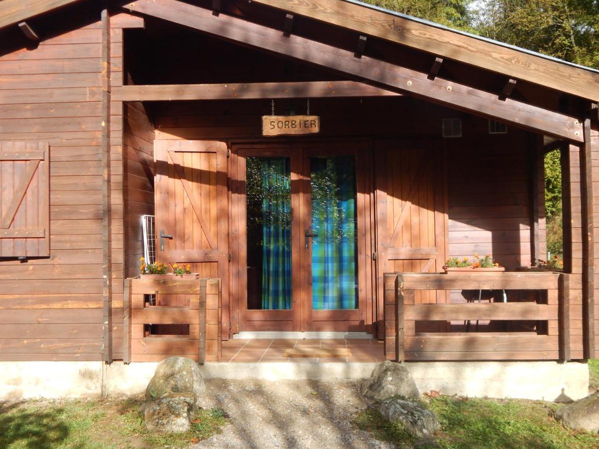 Les Chalets De Montorgueil Saurat Exterior foto